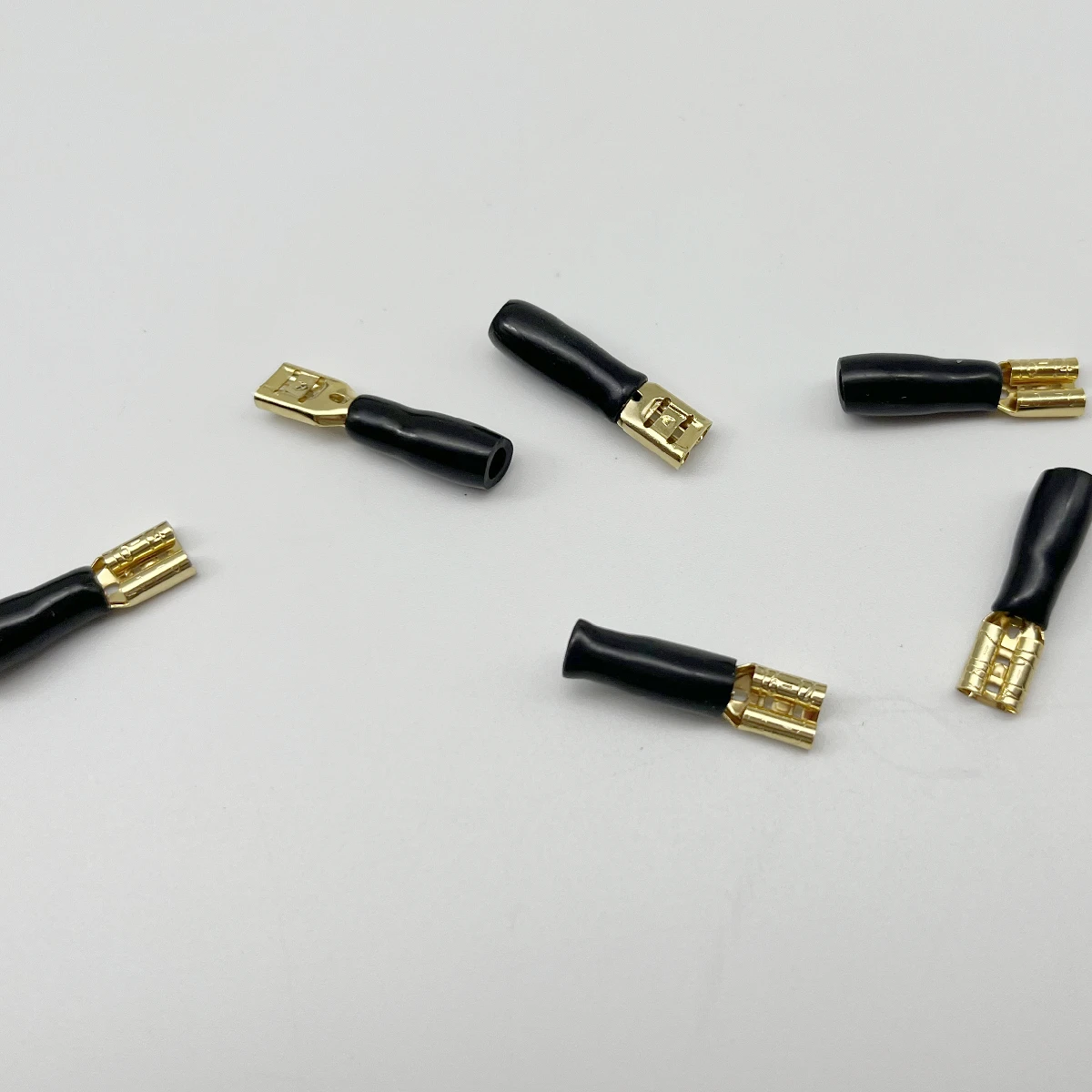 Terminale per altoparlante pla - Speaker Terminal recensione e prezzo
